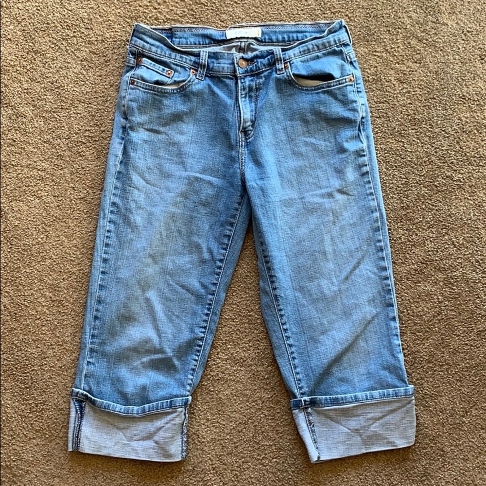 Levi’s Capris - image 2
